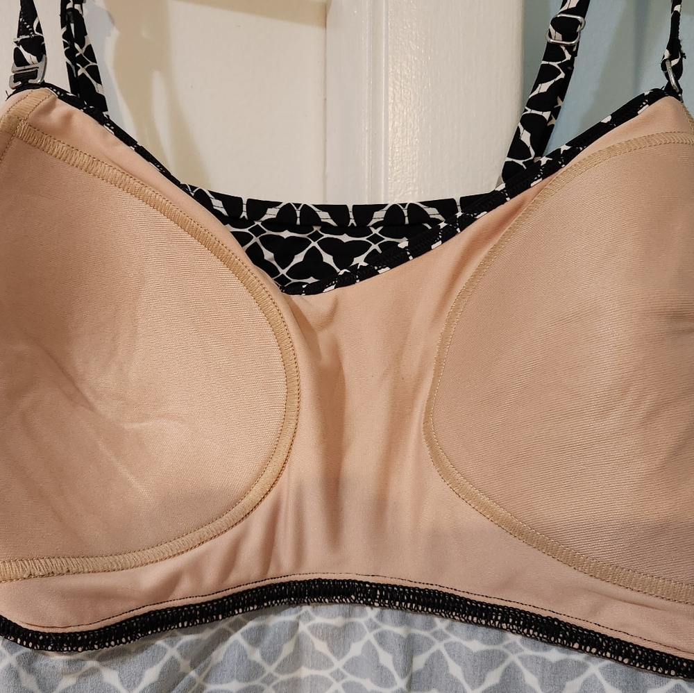 Women's Lands' End Swimsuit Set, Size Top L And Bottom M - Picture 10 of 16